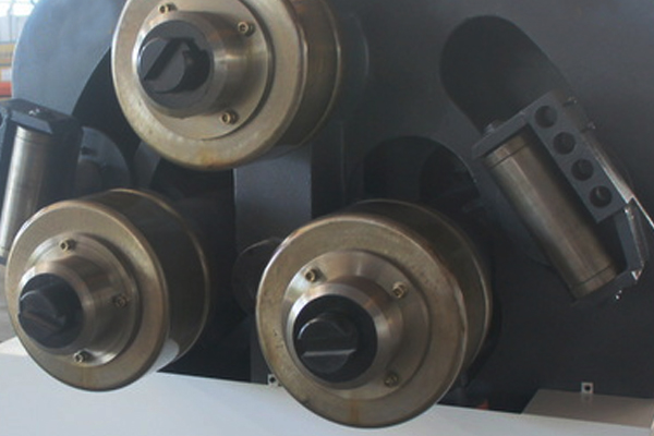 關(guān)于型材彎曲機(jī)，不要忽略這些方面